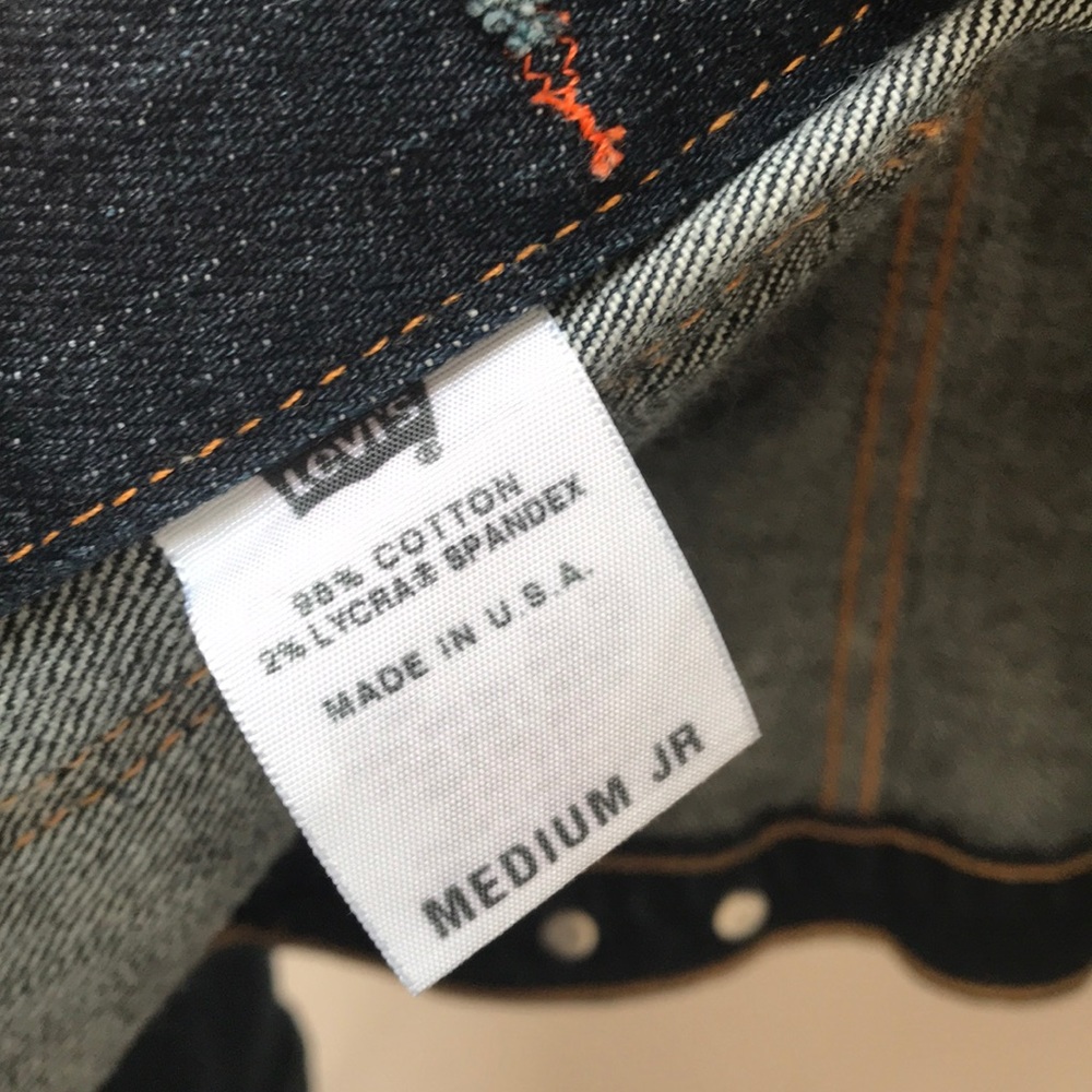 Levis Jacket - Picture 3 of 6